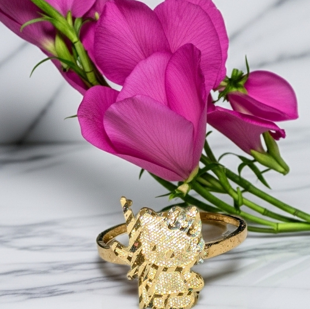 10 K Hello Kitty Yellow Gold Ring